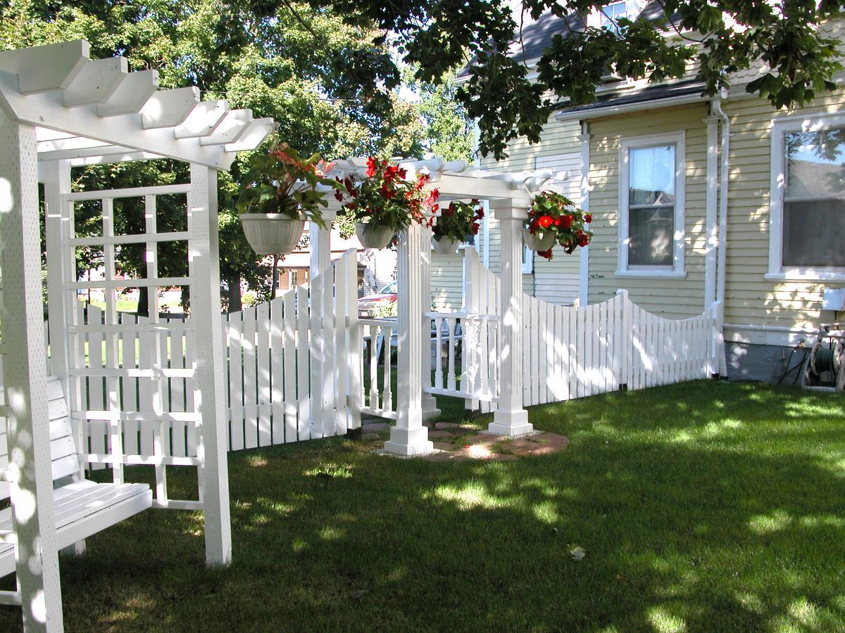 Bed and Breakfast Le Griffon Shediac Exterior foto