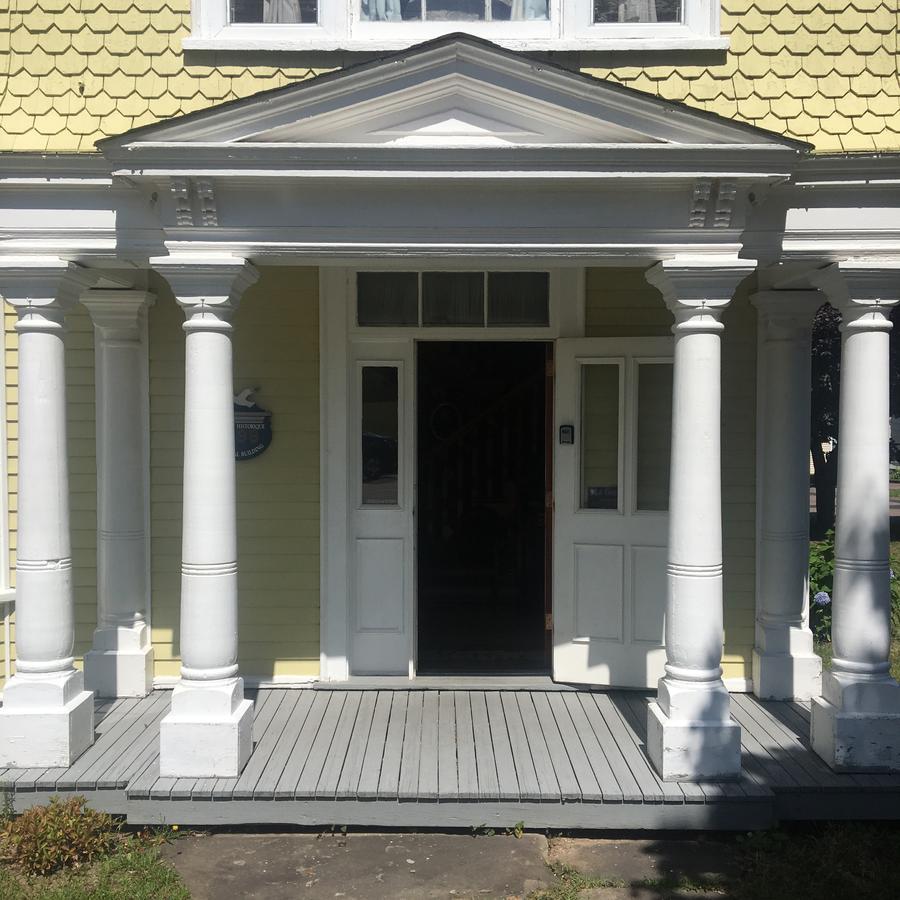 Bed and Breakfast Le Griffon Shediac Exterior foto